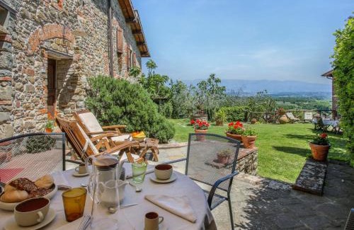 Montevarchi Apartment | Apartment Le Poggiole-2 by Interhome