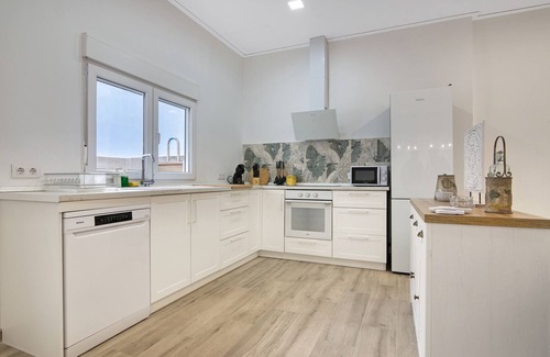 Gandia Apartment | Apartment 'Lope De Vega Bajo' with Private Terrace, Wi-Fi and Air Conditioning