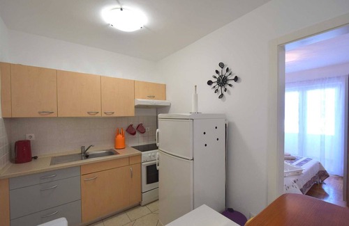 Zidarici Apartment | Apartment Lucy with a Balcony
