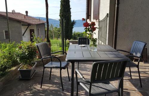 Liano-Formaga Apartment | Apartment Maerne