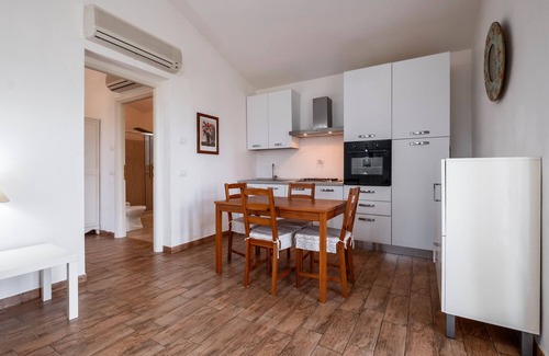 Manciano Apartment | Apartment 'Malva' with Shared Pool, Wi-Fi and Air Conditioning