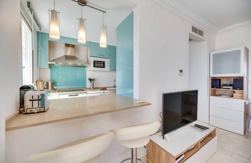 Puerto Banus Apartment | Apartment 'Marina Banús' with Sea View, Wi-Fi and Air Conditioning