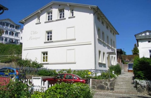 Sassnitz Apartment | Apartment Marta - Villa Monique in Alt-Sassnitz