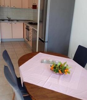 Veliki Drvenik Apartment | Apartment Milan