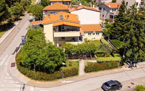 Gregovica Apartment | Apartment Mir