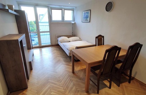 Fabryczna Apartment | Apartment Near Center