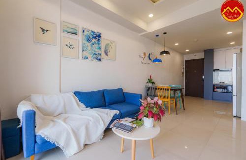 Tan Binh Apartment | Apartment - Near TSN Airport - 2Br 2WC - Luxury