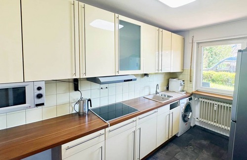 Niedernhausen Apartment | Apartment Niedernhausen 60 sqm 7 single beds Parking space