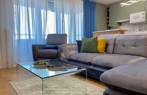 Sector 3 Apartment | Apartment No. 506 at Lebada Lake with a capacity of up to 4 people/persons