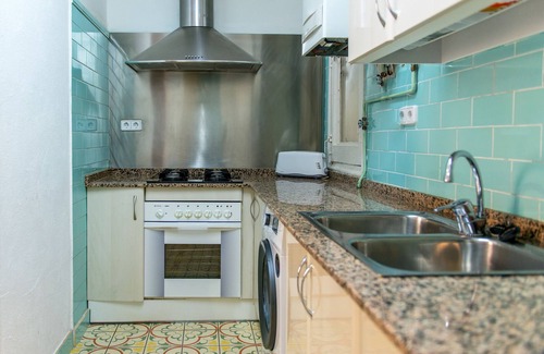 Tremp Apartment | Apartment 'Pio' with Balcony