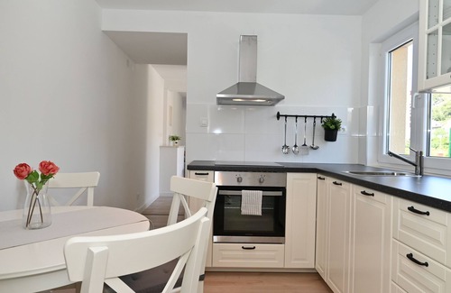 Zrnovnica Apartment | Apartment Relax Split Area Jacuzzi&private hot tub