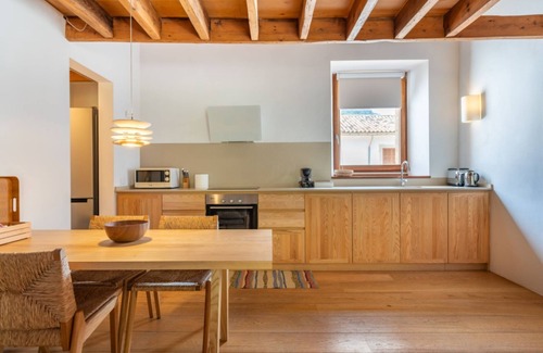 Lloseta Apartment | Apartment S'Aljub with Terrace & Garden View