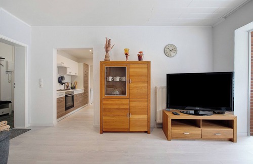 Busum Apartment | Apartment 'Sabrina' with Private Terrace and Wi-Fi
