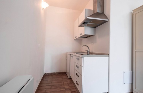 Manciano Apartment | Apartment 'Salvia' with Shared Pool, Wi-Fi and Air Conditioning