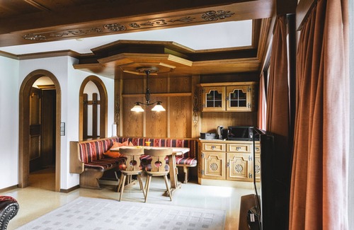 Nesselwaengle Apartment | Apartment 'Schneidspitze - 18' with Mountain View, Shared Terrace and Wi-Fi