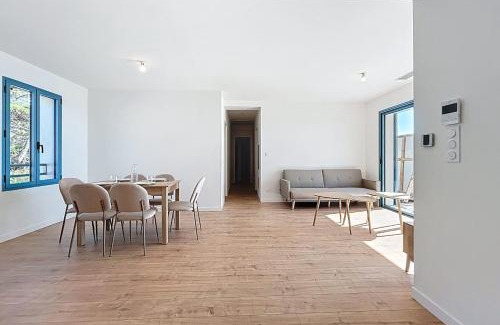 Leucate Apartment | Apartment sea view in Leucate Plage 6 people