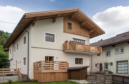 Hopfgarten Markt Apartment | Apartment, shower, toilet, 2 double rooms - Haus Klingenschmid