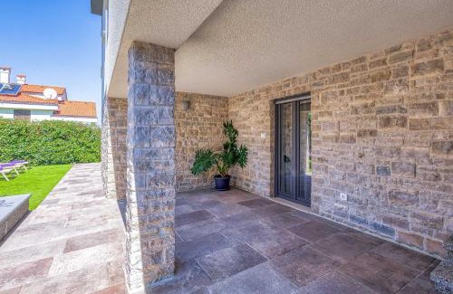Njivice House | Apartment Siora