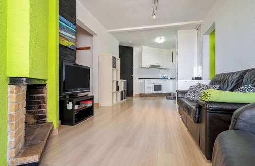 La Pineda Apartment | Apartment 'Tirreno 304' with Sea Views, Private Terrace and Wi-Fi