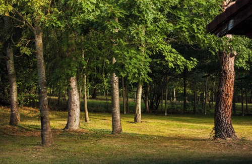 Amurrio Apartment | Apartment 'Usko 2' with Mountain View, Private Pool and Wi-Fi