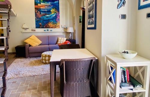 Finale Pia Apartment | Apartment 'Villa Cicala' with Wi-Fi, air conditioning, terrace and garden