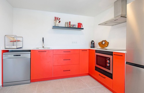 Aigues Apartment | Apartment 'Villa Hoy Tomate' with Mountain View, Wi-Fi and Air Conditioning