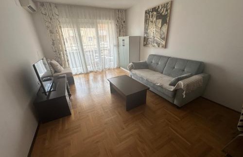Rozino Apartment | Apartment ViSI 102