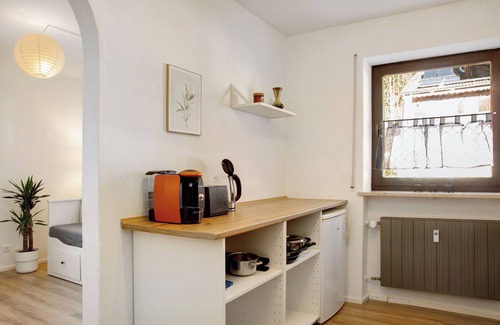 Zeilarn Apartment | Apartment 'Weinberg' with Balcony and Wi-Fi