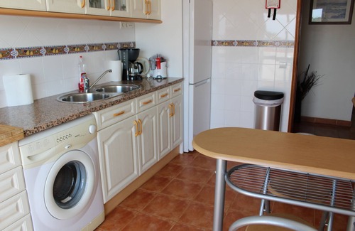 Porches Apartment | Apartment with air conditioning, quiet residence with pool, close to beaches