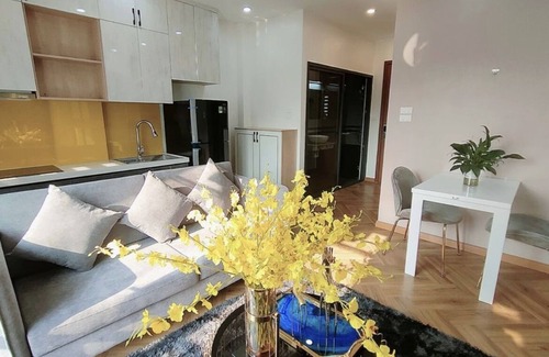 Tay Ho Apartment | Apartment with bacony, natural light Good price