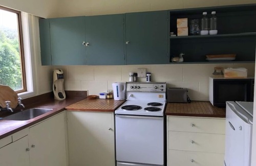 Onemana Apartment | Apartment with Ocean Views