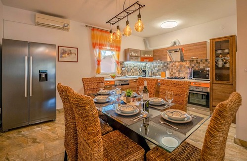 Jursici Apartment | Apartment with private pool, little paradise