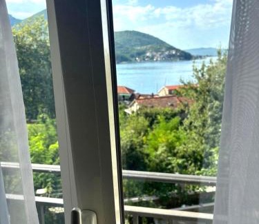 Kamenari Apartment | Apartment With Sea View in Kamenari