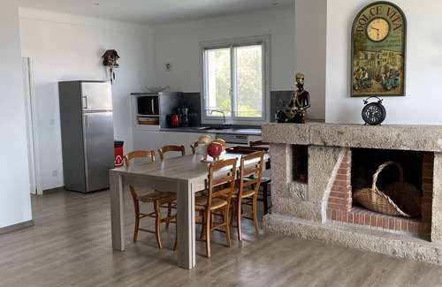 Isolella Apartment | Apartment with superb sea view 200m from the beach and 10m from Porticcio