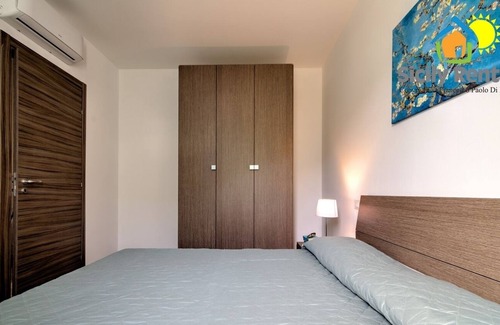 Capaci House | Apartment with swimming pool a few steps from the sea