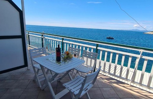 Milna Apartment | Apartments Ana i Ante
