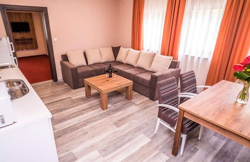 Vrelo Korenicko Apartment | Apartments and rooms Danijel, (16387), Vrelo Korenicko, hr