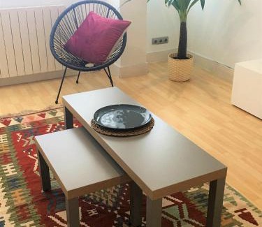 El Poble-sec Apartment | Apartments BCN Central-Montjuic