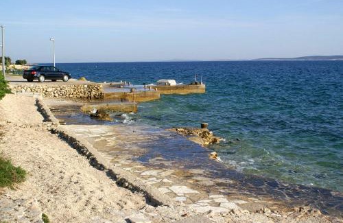 Mandre Apartment | Apartments by the sea Mandre, Pag - 6537