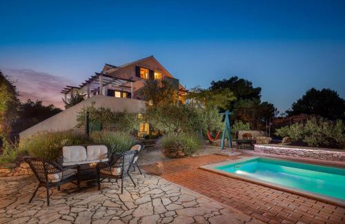 Cove Osibova (Milna) Apartment | Apartments Dalmatinska Kuća