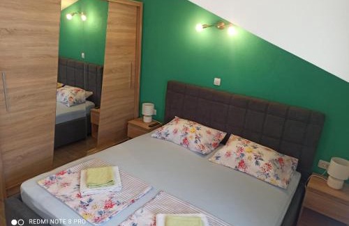 Kastel Stafilic Apartment | Apartments Feral