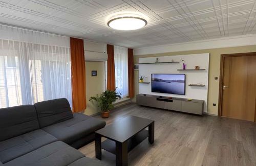 Balatonfoldvar Apartment | Apartments in Balatonföldvar 45318