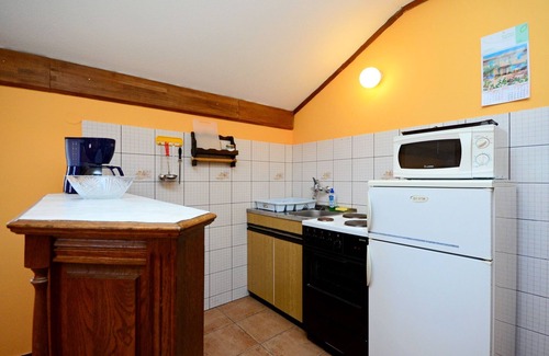 Banjol Apartment | Apartments Ines (65041-A1) - Banjol - island Rab