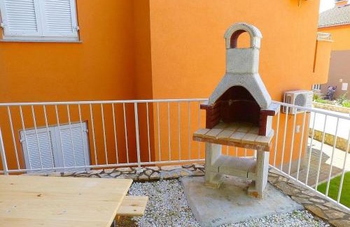 Silo Apartment | Apartments Kvesić