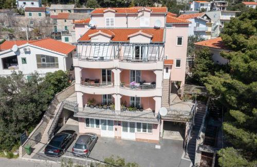 Krvavica Apartment | Apartments Luka Toni