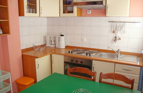 Sucuraj Apartment | Apartments Mate, (11632), Sućuraj, hr