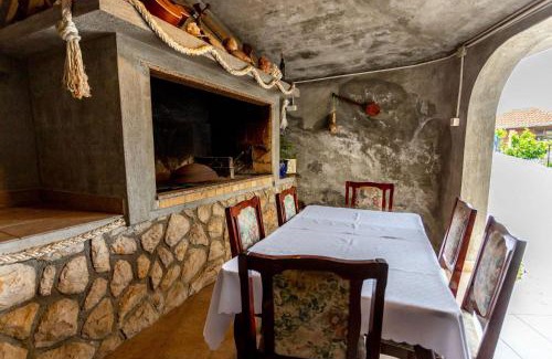 Banjol Apartment | Apartments Nada