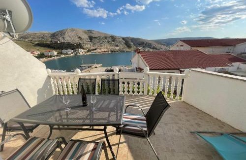 Metajna Apartment | Apartments Niko Metajna, island Pag