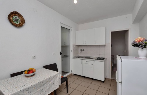 Bogomolje Apartment | Apartments Robinzon Milivoj (58971-A2) - Bogomolje