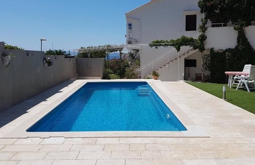 Komiza Apartment | Apartments Senje (91151-A2) - Komiza - island Vis